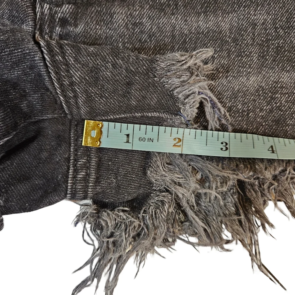 Zara Distressed Jean Cut Off Shorts, Black, US Size 2 - Picture 11 of 11